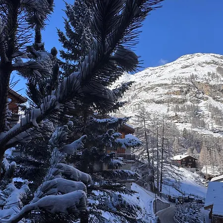 Alpine Black Pearl - Modern & Stylish By Inspiringplaces * Zermatt