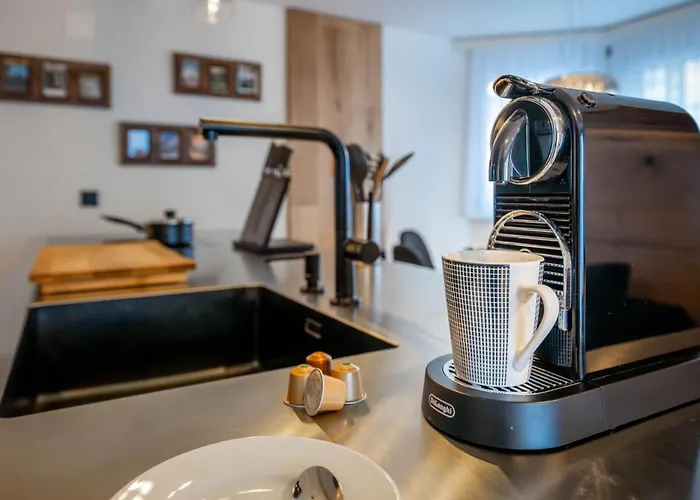 Alpine Black Pearl - Modern & Stylish By Inspiringplaces ツェルマット