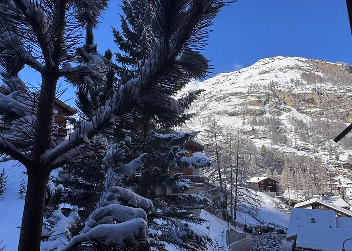 Alpine Black Pearl - Modern & Stylish By Inspiringplaces * Ζερμάτ